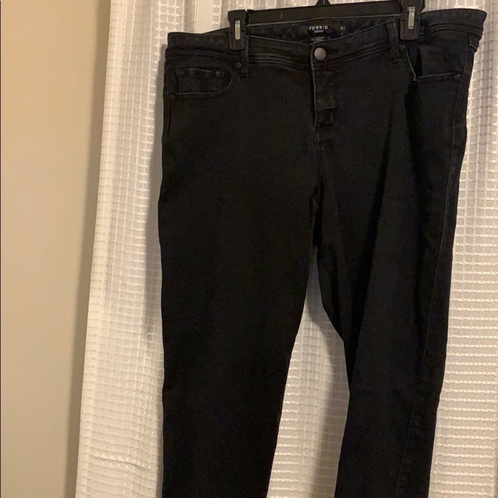 Black torrid ultra streaky Jeans